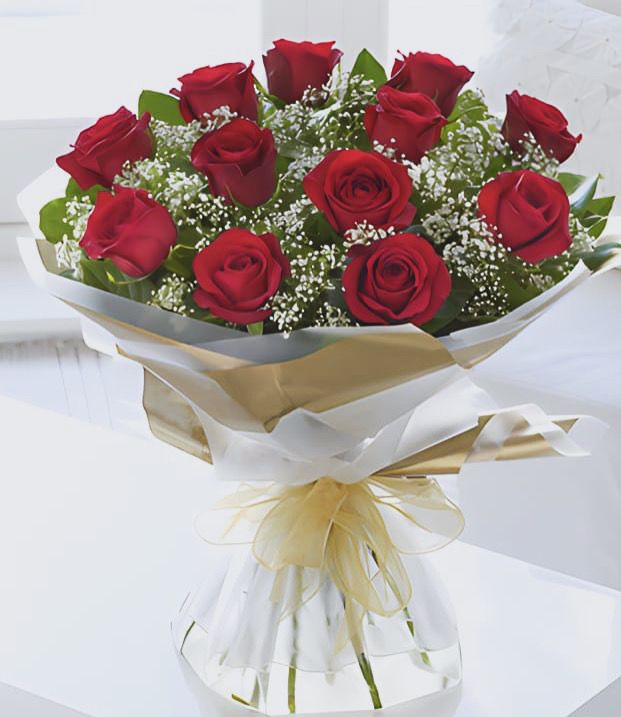 Red rose with Gypsu bouquet 150